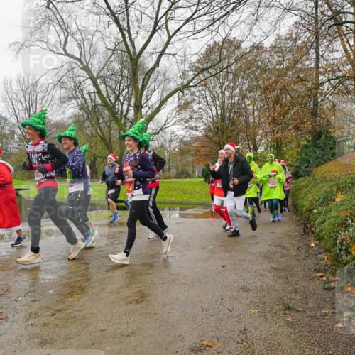 07.12.2025 - St. Pauli X-Mass-Run No. 15 Michael Burmester http://msf.ph/oto/9427016 07.12.2025 11:03:42 Laufen  meine-sportfotos.de