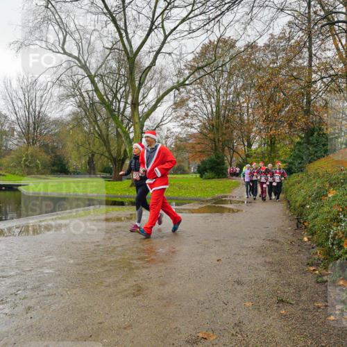 07.12.2025 - St. Pauli X-Mass-Run No. 15 Michael Burmester http://msf.ph/oto/9427045 07.12.2025 11:04:21 Laufen  meine-sportfotos.de