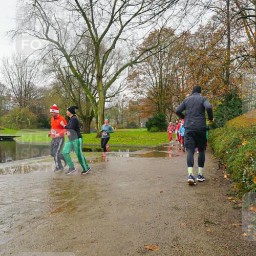 07.12.2025 - St. Pauli X-Mass-Run No. 15 Michael Burmester http://msf.ph/oto/9427065 07.12.2025 11:04:54 Laufen 6612 meine-sportfotos.de