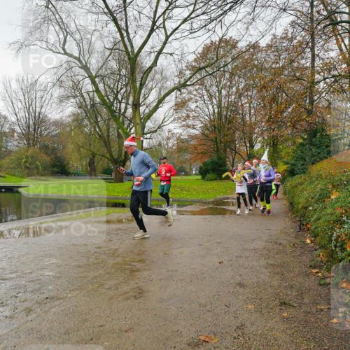 07.12.2025 - St. Pauli X-Mass-Run No. 15 Michael Burmester http://msf.ph/oto/9427084 07.12.2025 11:05:10 Laufen  meine-sportfotos.de