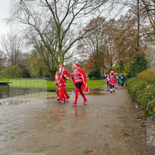 07.12.2025 - St. Pauli X-Mass-Run No. 15 Michael Burmester http://msf.ph/oto/9427088 07.12.2025 11:05:18 Laufen 2050 meine-sportfotos.de