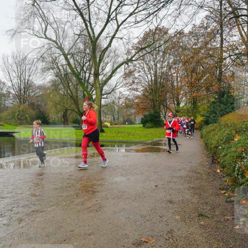 07.12.2025 - St. Pauli X-Mass-Run No. 15 Michael Burmester http://msf.ph/oto/9427110 07.12.2025 11:05:52 Laufen 1886, 419 meine-sportfotos.de