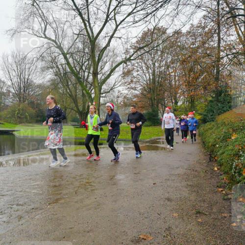 07.12.2025 - St. Pauli X-Mass-Run No. 15 Michael Burmester http://msf.ph/oto/9427126 07.12.2025 11:06:14 Laufen 2493 meine-sportfotos.de