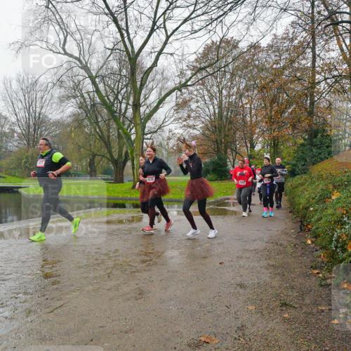 07.12.2025 - St. Pauli X-Mass-Run No. 15 Michael Burmester http://msf.ph/oto/9427141 07.12.2025 11:06:39 Laufen 477 meine-sportfotos.de