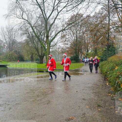 07.12.2025 - St. Pauli X-Mass-Run No. 15 Michael Burmester http://msf.ph/oto/9427218 07.12.2025 11:08:38 Laufen 857, 544 meine-sportfotos.de