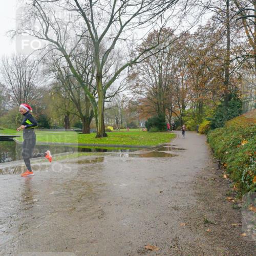 07.12.2025 - St. Pauli X-Mass-Run No. 15 Michael Burmester http://msf.ph/oto/9427265 07.12.2025 11:17:43 Laufen  meine-sportfotos.de