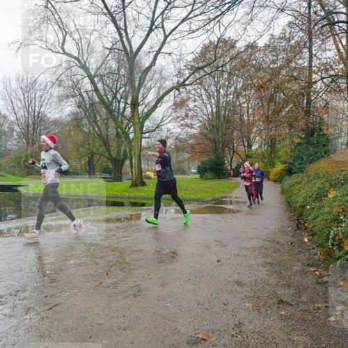 07.12.2025 - St. Pauli X-Mass-Run No. 15 Michael Burmester http://msf.ph/oto/9427292 07.12.2025 11:20:21 Laufen  meine-sportfotos.de