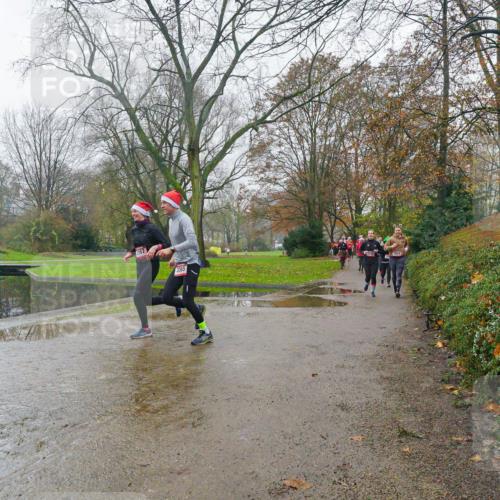 07.12.2025 - St. Pauli X-Mass-Run No. 15 Michael Burmester http://msf.ph/oto/9427302 07.12.2025 11:20:44 Laufen 3365 meine-sportfotos.de