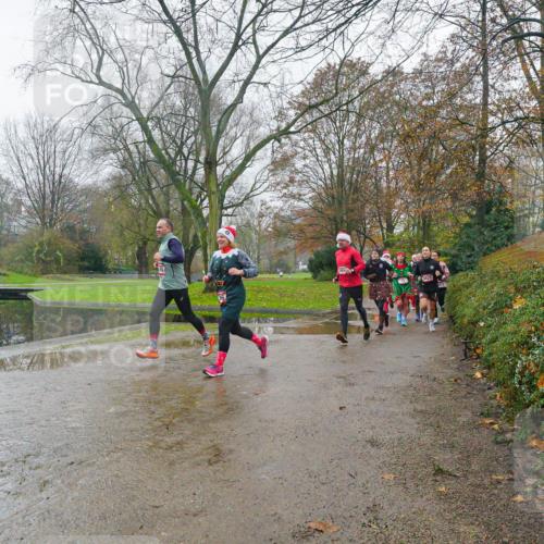 07.12.2025 - St. Pauli X-Mass-Run No. 15 Michael Burmester http://msf.ph/oto/9427306 07.12.2025 11:20:50 Laufen  meine-sportfotos.de