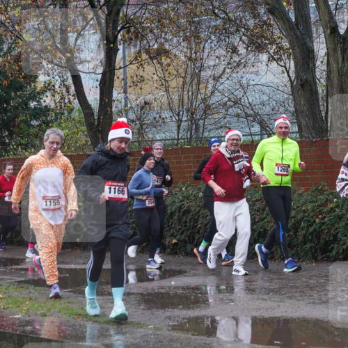 07.12.2025 - St. Pauli X-Mass-Run No. 15 Michael Burmester http://msf.ph/oto/9427323 07.12.2025 10:24:29 Laufen 81, 1155, 1166, 154, 419, 1265, 1051, 80 meine-sportfotos.de
