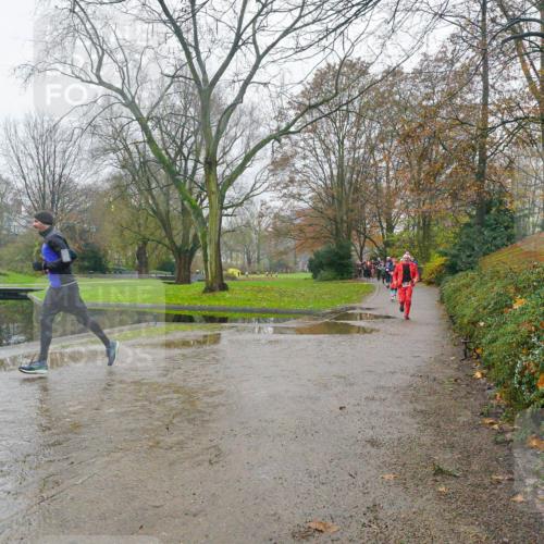 07.12.2025 - St. Pauli X-Mass-Run No. 15 Michael Burmester http://msf.ph/oto/9427325 07.12.2025 11:21:17 Laufen  meine-sportfotos.de