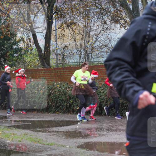07.12.2025 - St. Pauli X-Mass-Run No. 15 Michael Burmester http://msf.ph/oto/9427331 07.12.2025 10:24:32 Laufen 3132, 81, 1166 meine-sportfotos.de