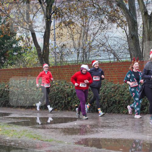 07.12.2025 - St. Pauli X-Mass-Run No. 15 Michael Burmester http://msf.ph/oto/9427340 07.12.2025 10:24:35 Laufen 3026, 1758, 275, 4617, 32, 1267 meine-sportfotos.de