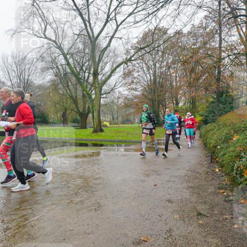 07.12.2025 - St. Pauli X-Mass-Run No. 15 Michael Burmester http://msf.ph/oto/9427347 07.12.2025 11:21:35 Laufen 3204 meine-sportfotos.de