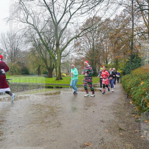 07.12.2025 - St. Pauli X-Mass-Run No. 15 Michael Burmester http://msf.ph/oto/9427354 07.12.2025 11:21:40 Laufen  meine-sportfotos.de