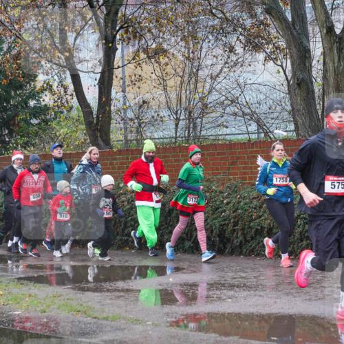 07.12.2025 - St. Pauli X-Mass-Run No. 15 Michael Burmester http://msf.ph/oto/9427355 07.12.2025 10:24:41 Laufen 500, 510, 507, 3123, 1750, 575 meine-sportfotos.de