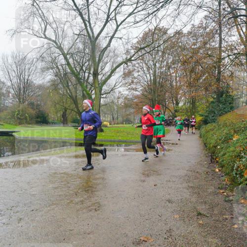07.12.2025 - St. Pauli X-Mass-Run No. 15 Michael Burmester http://msf.ph/oto/9427364 07.12.2025 11:21:45 Laufen 727 meine-sportfotos.de