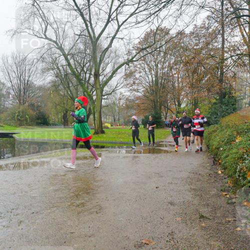07.12.2025 - St. Pauli X-Mass-Run No. 15 Michael Burmester http://msf.ph/oto/9427369 07.12.2025 11:21:51 Laufen  meine-sportfotos.de