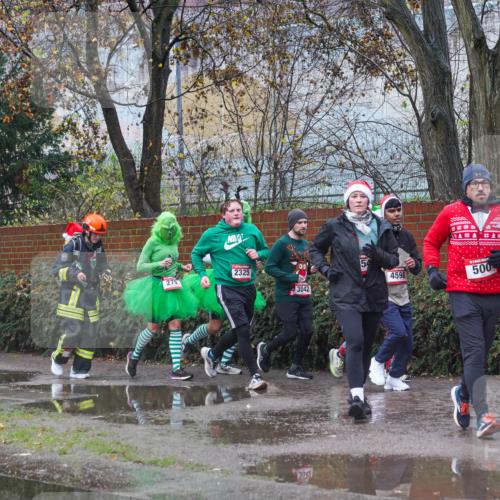 07.12.2025 - St. Pauli X-Mass-Run No. 15 Michael Burmester http://msf.ph/oto/9427372 07.12.2025 10:24:45 Laufen 2327, 2332, 279, 2325, 00, 4598, 3042, 3045, 500, 10 meine-sportfotos.de