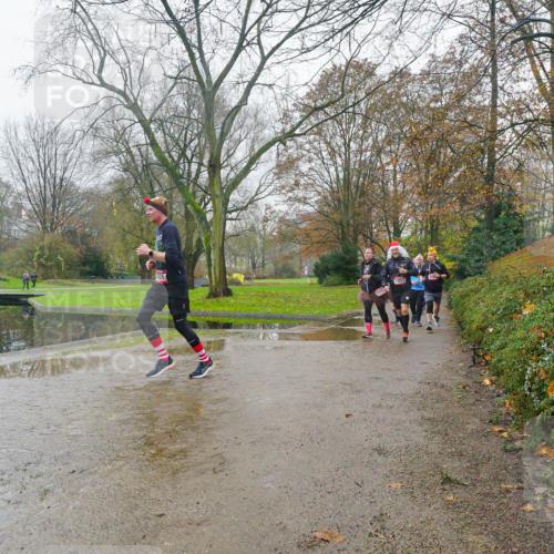 07.12.2025 - St. Pauli X-Mass-Run No. 15 Michael Burmester http://msf.ph/oto/9427379 07.12.2025 11:22:01 Laufen 2031, 1951 meine-sportfotos.de