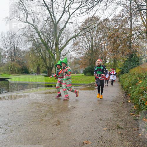 07.12.2025 - St. Pauli X-Mass-Run No. 15 Michael Burmester http://msf.ph/oto/9427401 07.12.2025 11:22:16 Laufen  meine-sportfotos.de