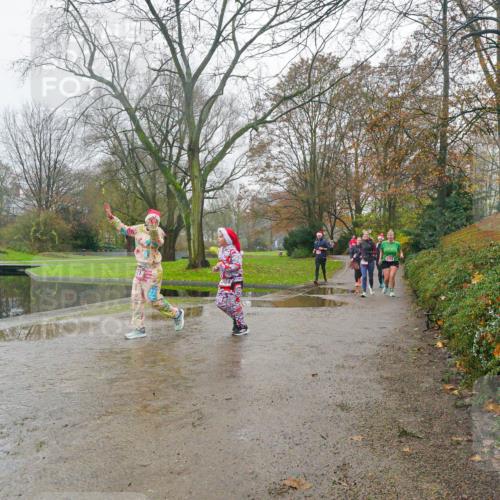 07.12.2025 - St. Pauli X-Mass-Run No. 15 Michael Burmester http://msf.ph/oto/9427423 07.12.2025 11:22:35 Laufen  meine-sportfotos.de