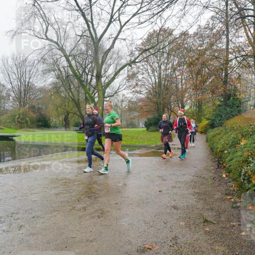 07.12.2025 - St. Pauli X-Mass-Run No. 15 Michael Burmester http://msf.ph/oto/9427425 07.12.2025 11:22:39 Laufen 3754 meine-sportfotos.de