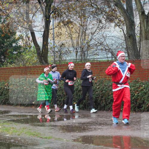 07.12.2025 - St. Pauli X-Mass-Run No. 15 Michael Burmester http://msf.ph/oto/9427433 07.12.2025 10:25:02 Laufen 1096, 430, 27, 27 meine-sportfotos.de