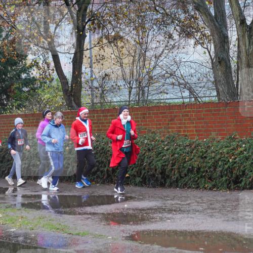 07.12.2025 - St. Pauli X-Mass-Run No. 15 Michael Burmester http://msf.ph/oto/9427449 07.12.2025 10:25:30 Laufen 914, 449, 127, 3287, 4880 meine-sportfotos.de