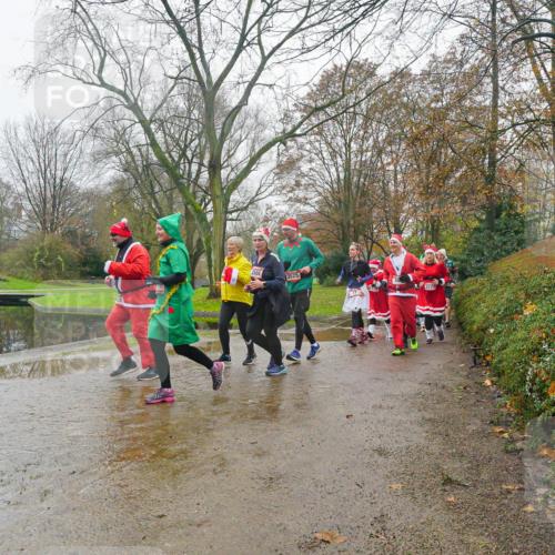07.12.2025 - St. Pauli X-Mass-Run No. 15 Michael Burmester http://msf.ph/oto/9427472 07.12.2025 11:23:17 Laufen 3504, 3525, 2221 meine-sportfotos.de