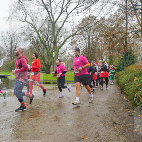 07.12.2025 - St. Pauli X-Mass-Run No. 15 Michael Burmester http://msf.ph/oto/9427488 07.12.2025 11:23:24 Laufen 356, 286, 4000 meine-sportfotos.de