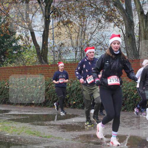 07.12.2025 - St. Pauli X-Mass-Run No. 15 Michael Burmester http://msf.ph/oto/9427507 07.12.2025 10:26:02 Laufen 2777, 15, 151, 2158, 2574 meine-sportfotos.de