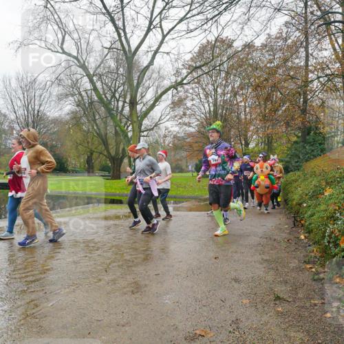07.12.2025 - St. Pauli X-Mass-Run No. 15 Michael Burmester http://msf.ph/oto/9427522 07.12.2025 11:23:37 Laufen 147 meine-sportfotos.de