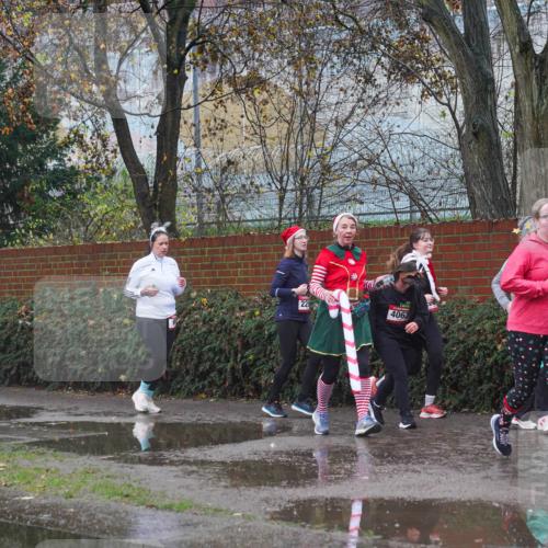 07.12.2025 - St. Pauli X-Mass-Run No. 15 Michael Burmester http://msf.ph/oto/9427523 07.12.2025 10:26:09 Laufen 1682, 4063, 40 meine-sportfotos.de