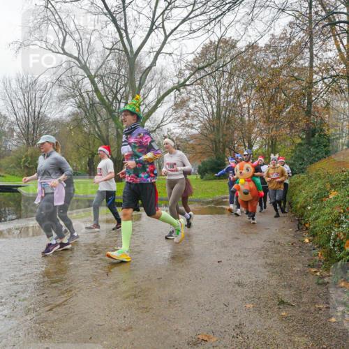 07.12.2025 - St. Pauli X-Mass-Run No. 15 Michael Burmester http://msf.ph/oto/9427524 07.12.2025 11:23:38 Laufen 188, 2435 meine-sportfotos.de