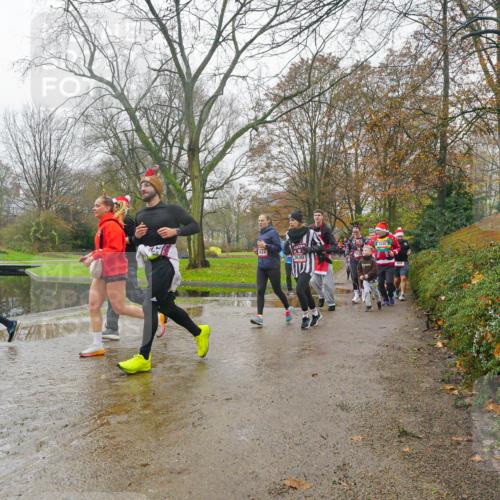 07.12.2025 - St. Pauli X-Mass-Run No. 15 Michael Burmester http://msf.ph/oto/9427537 07.12.2025 11:23:42 Laufen 1540, 8624, 3630 meine-sportfotos.de