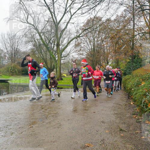 07.12.2025 - St. Pauli X-Mass-Run No. 15 Michael Burmester http://msf.ph/oto/9427541 07.12.2025 11:23:44 Laufen 301, 1540, 567, 609 meine-sportfotos.de