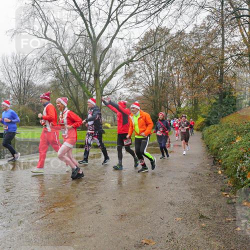 07.12.2025 - St. Pauli X-Mass-Run No. 15 Michael Burmester http://msf.ph/oto/9427558 07.12.2025 11:23:49 Laufen 388, 3547 meine-sportfotos.de