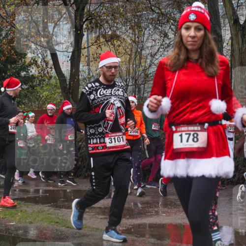 07.12.2025 - St. Pauli X-Mass-Run No. 15 Michael Burmester http://msf.ph/oto/9427559 07.12.2025 10:26:25 Laufen 231, 249, 4866, 334, 153, 4875, 3101, 2500, 2512, 178, 310, 1955 meine-sportfotos.de