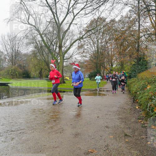 07.12.2025 - St. Pauli X-Mass-Run No. 15 Michael Burmester http://msf.ph/oto/9427577 07.12.2025 11:24:02 Laufen 121 meine-sportfotos.de
