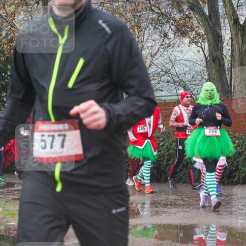 07.12.2025 - St. Pauli X-Mass-Run No. 15 Michael Burmester http://msf.ph/oto/9427591 07.12.2025 10:26:35 Laufen 1730, 249, 1726, 1093, 282, 577, 2737 meine-sportfotos.de