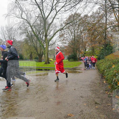 07.12.2025 - St. Pauli X-Mass-Run No. 15 Michael Burmester http://msf.ph/oto/9427593 07.12.2025 11:24:10 Laufen  meine-sportfotos.de