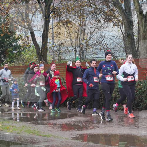 07.12.2025 - St. Pauli X-Mass-Run No. 15 Michael Burmester http://msf.ph/oto/9427597 07.12.2025 10:26:37 Laufen 471, 1726, 4881, 191, 194, 2683, 1730, 309 meine-sportfotos.de