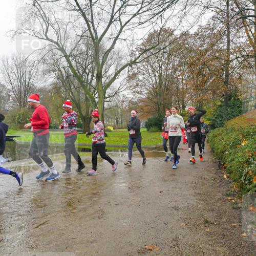 07.12.2025 - St. Pauli X-Mass-Run No. 15 Michael Burmester http://msf.ph/oto/9427599 07.12.2025 11:24:16 Laufen 2010, 2798, 3672 meine-sportfotos.de