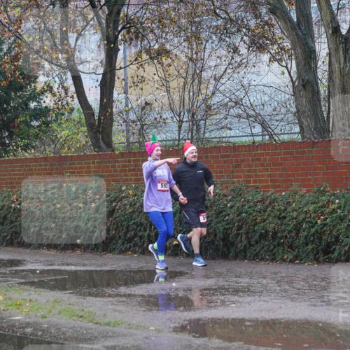 07.12.2025 - St. Pauli X-Mass-Run No. 15 Michael Burmester http://msf.ph/oto/9427626 07.12.2025 10:27:04 Laufen 592, 1305 meine-sportfotos.de