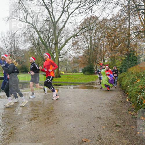 07.12.2025 - St. Pauli X-Mass-Run No. 15 Michael Burmester http://msf.ph/oto/9427628 07.12.2025 11:24:38 Laufen 107, 3523 meine-sportfotos.de