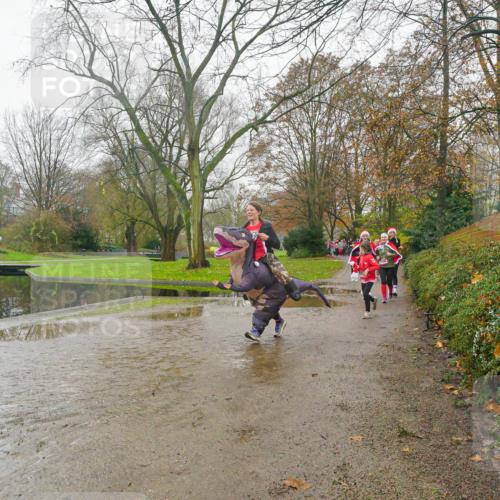 07.12.2025 - St. Pauli X-Mass-Run No. 15 Michael Burmester http://msf.ph/oto/9427643 07.12.2025 11:24:44 Laufen  meine-sportfotos.de