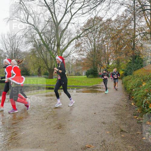 07.12.2025 - St. Pauli X-Mass-Run No. 15 Michael Burmester http://msf.ph/oto/9427650 07.12.2025 11:24:48 Laufen  meine-sportfotos.de