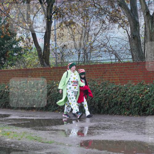 07.12.2025 - St. Pauli X-Mass-Run No. 15 Michael Burmester http://msf.ph/oto/9427672 07.12.2025 10:29:22 Laufen 2879 meine-sportfotos.de