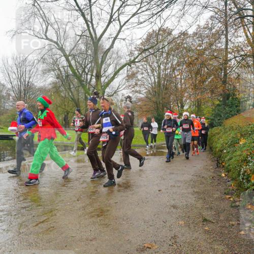 07.12.2025 - St. Pauli X-Mass-Run No. 15 Michael Burmester http://msf.ph/oto/9427688 07.12.2025 11:25:12 Laufen 650, 2025, 644, 2346 meine-sportfotos.de